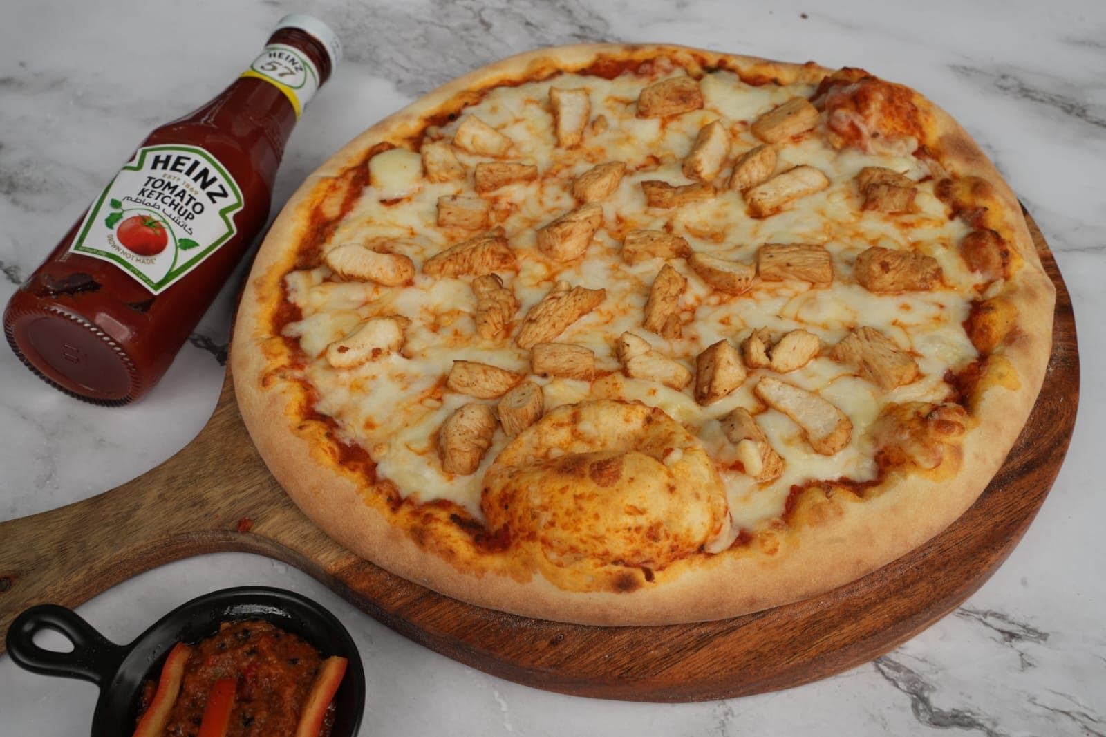 BBQ Chicken Pizza (Large)