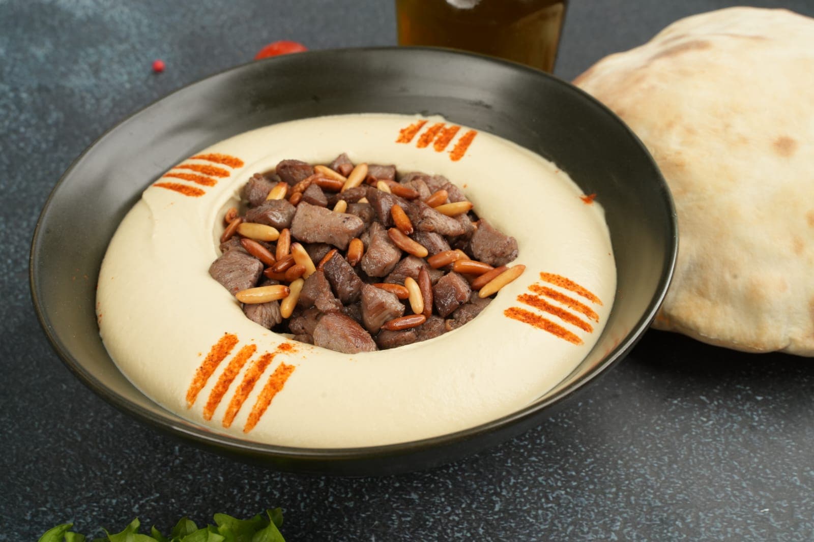 Hummos with Meat